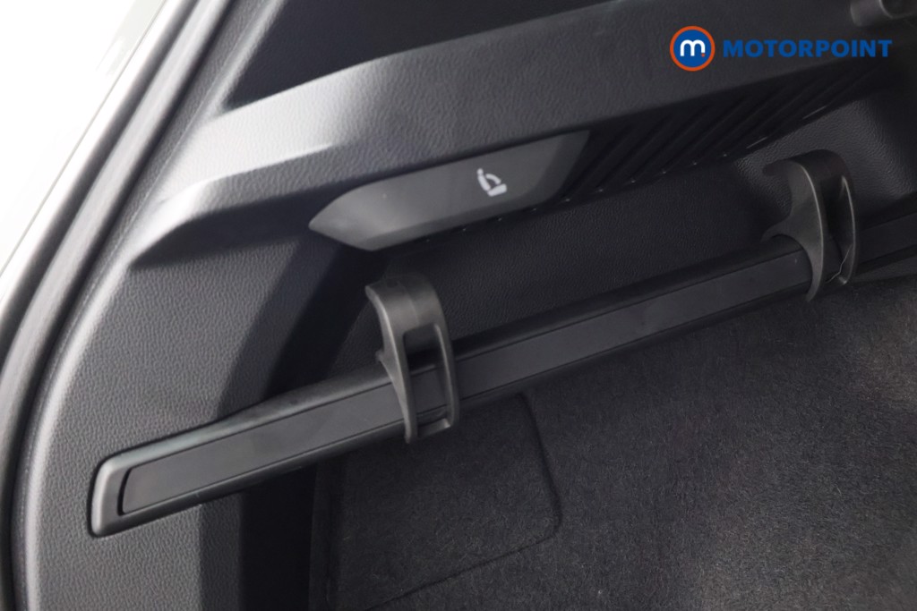 Skoda Karoq Sportline Edition Automatic Petrol SUV - Stock Number (1585923) - 39th supplementary image