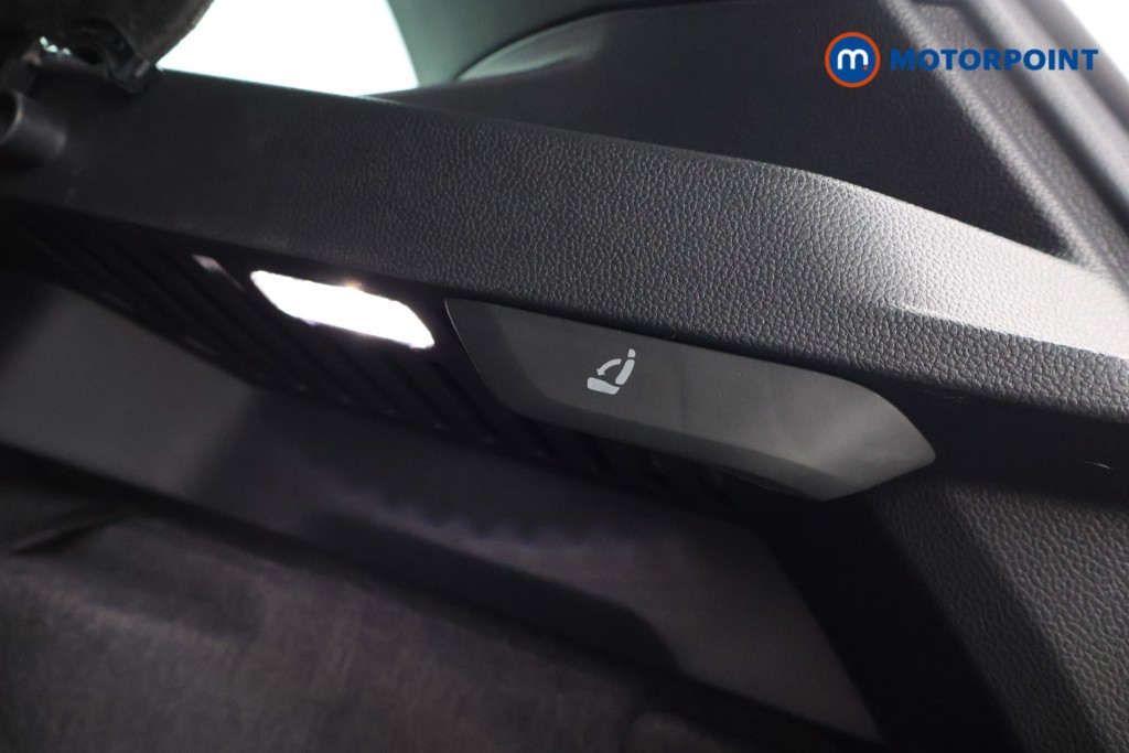 Skoda Karoq Sportline Edition Automatic Petrol SUV - Stock Number (1585923) - 41st supplementary image