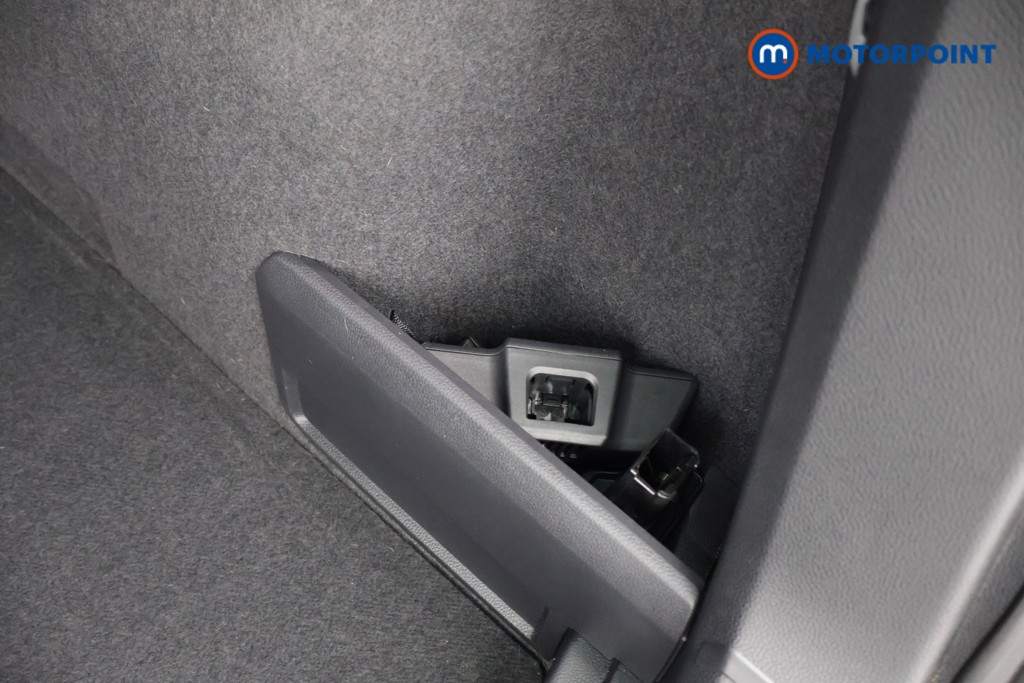 Skoda Karoq Sportline Edition Automatic Petrol SUV - Stock Number (1585923) - 42nd supplementary image