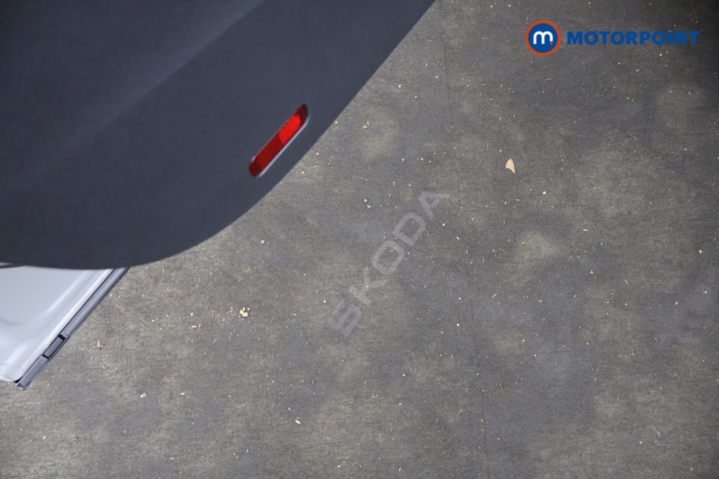 Skoda Karoq Sportline Edition Automatic Petrol SUV - Stock Number (1585923) - 55th supplementary image