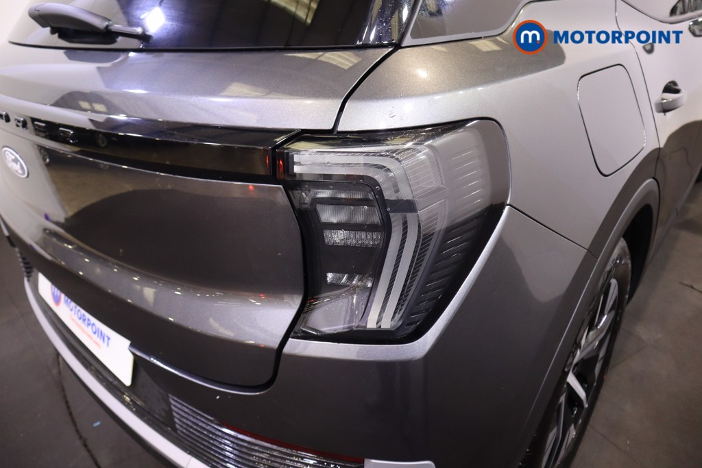 Ford Explorer Select Automatic Electric SUV - Stock Number (1586204) - 24th supplementary image