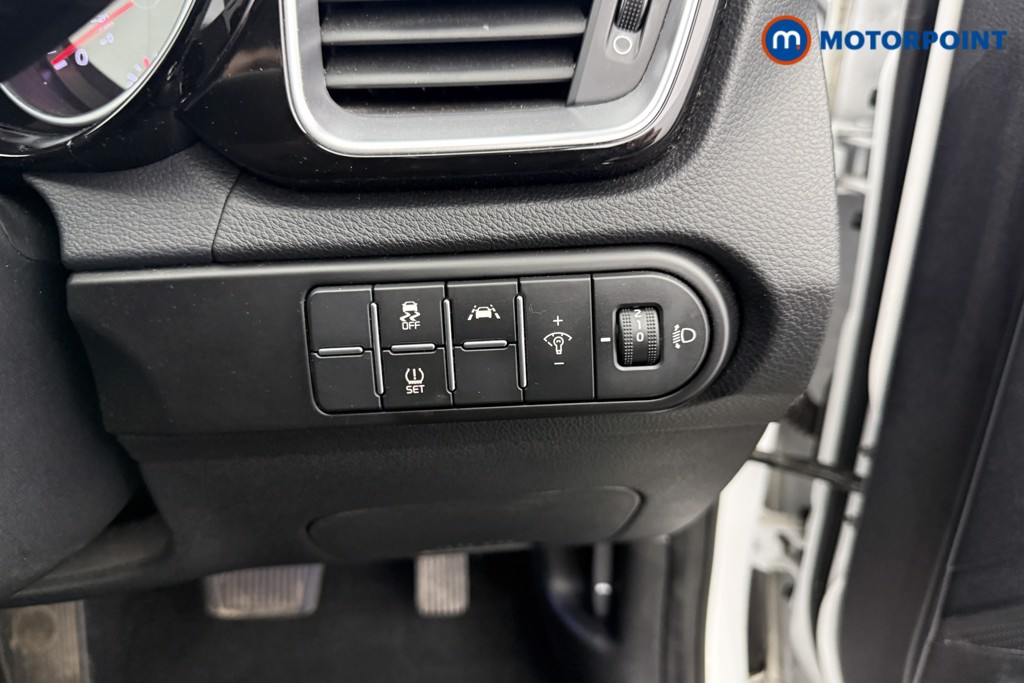 KIA Xceed 3 Automatic Petrol Hatchback - Stock Number (1586242) - 14th supplementary image