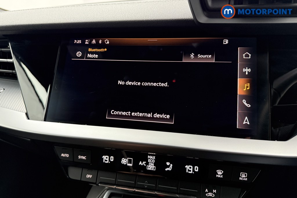 Audi A3 S Line Manual Petrol Hatchback - Stock Number (1586319) - 9th supplementary image