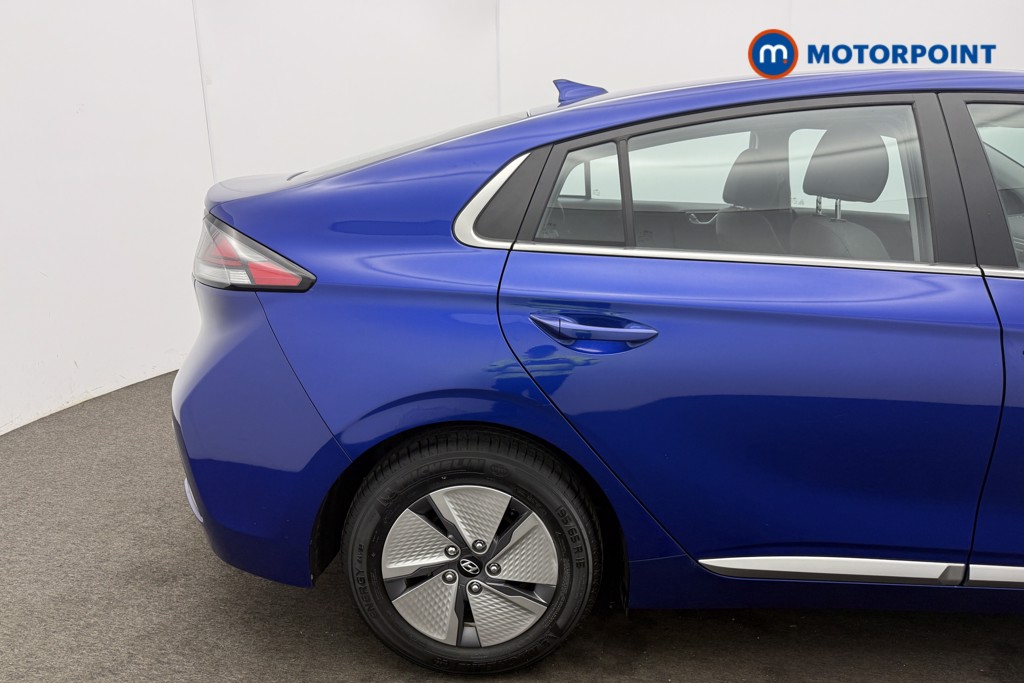 Hyundai Ioniq Premium Automatic Petrol-Electric Hybrid Hatchback - Stock Number (1586495) - 8th supplementary image