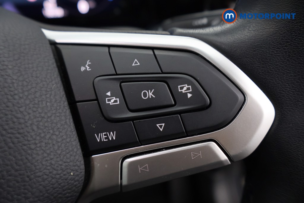 Volkswagen Golf Life Manual Petrol Hatchback - Stock Number (1586505) - 3rd supplementary image