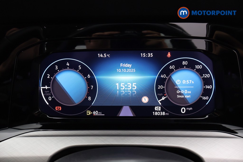 Volkswagen Golf Life Manual Petrol Hatchback - Stock Number (1586505) - 4th supplementary image