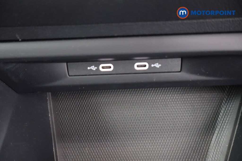 Volkswagen Golf Life Manual Petrol Hatchback - Stock Number (1586505) - 10th supplementary image