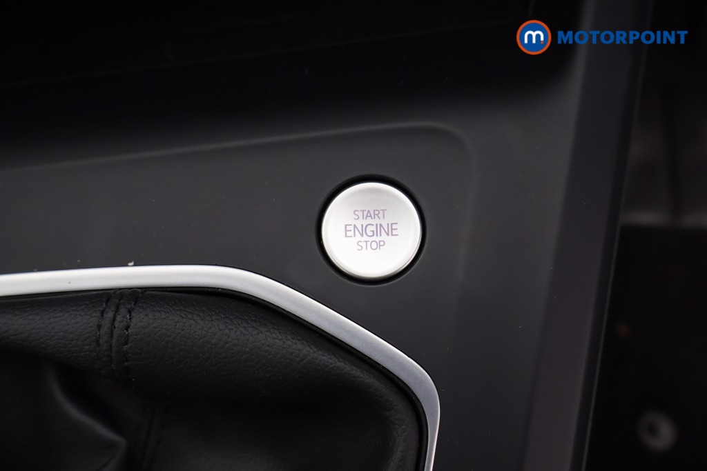 Volkswagen Golf Life Manual Petrol Hatchback - Stock Number (1586505) - 12th supplementary image