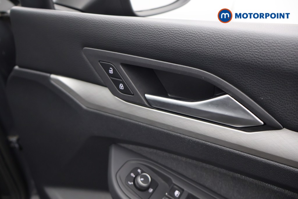 Volkswagen Golf Life Manual Petrol Hatchback - Stock Number (1586505) - 20th supplementary image