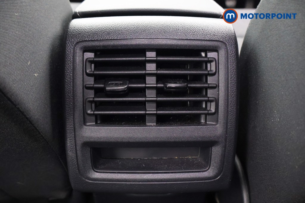 Volkswagen Golf Life Manual Petrol Hatchback - Stock Number (1586505) - 33rd supplementary image