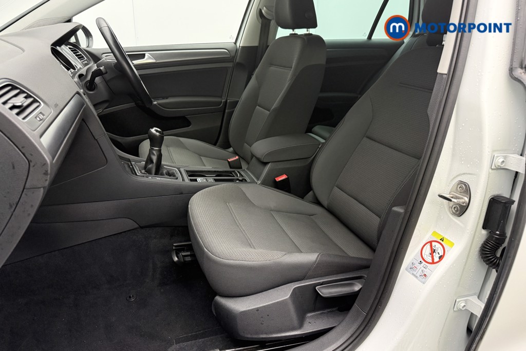 Volkswagen Golf Match Edition Manual Petrol Hatchback - Stock Number (1586586) - 15th supplementary image