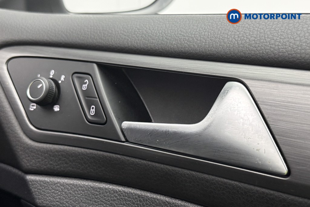 Volkswagen Golf Match Edition Manual Petrol Hatchback - Stock Number (1586586) - 32nd supplementary image