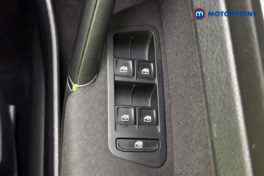 Volkswagen Golf Match Edition Manual Petrol Hatchback - Stock Number (1586586) - 33rd supplementary image