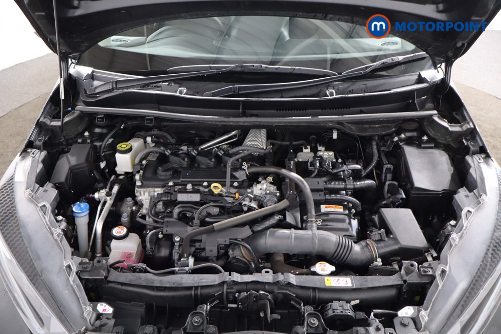 Toyota Yaris Design Automatic Petrol-Electric Hybrid Hatchback - Stock Number (1586773) - 32nd supplementary image