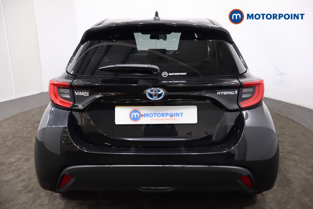 Toyota Yaris Design Automatic Petrol-Electric Hybrid Hatchback - Stock Number (1586773) - 38th supplementary image