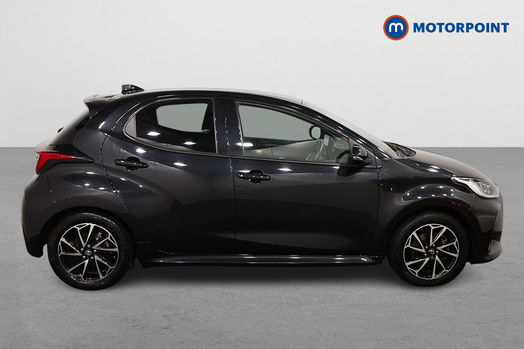 Toyota Yaris Design Automatic Petrol-Electric Hybrid Hatchback - Stock Number (1586773) - Drivers side