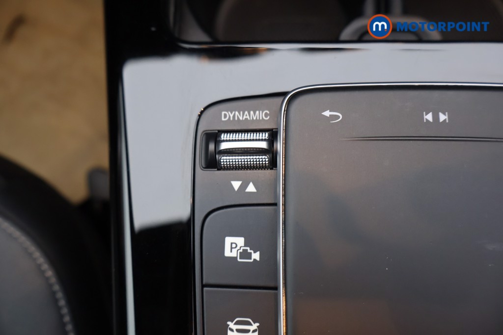 Mercedes-Benz A Class Amg Line Premium Edition Automatic Petrol Hatchback - Stock Number (1586783) - 17th supplementary image