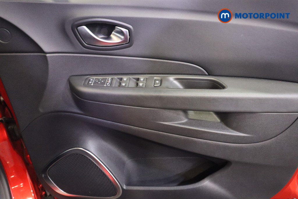 Renault Captur S Edition Manual Petrol SUV - Stock Number (1586949) - 13th supplementary image