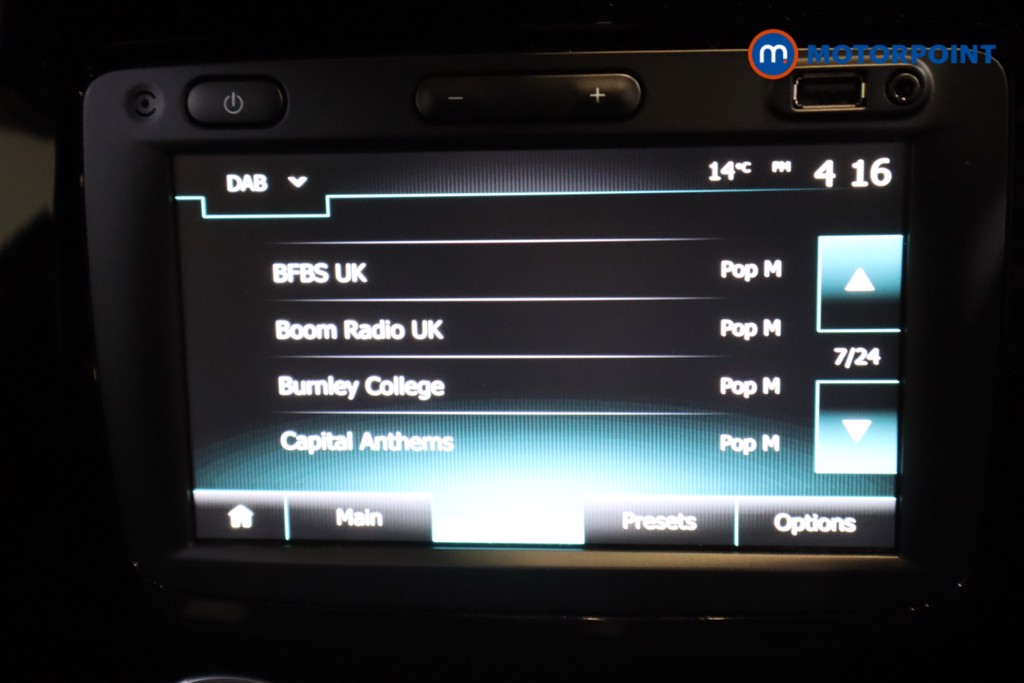 Renault Captur S Edition Manual Petrol SUV - Stock Number (1586949) - 20th supplementary image