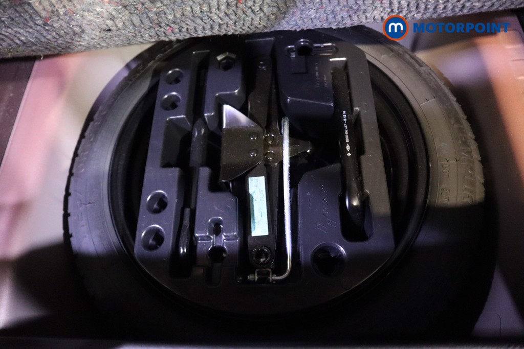 Renault Captur S Edition Manual Petrol SUV - Stock Number (1586949) - 28th supplementary image