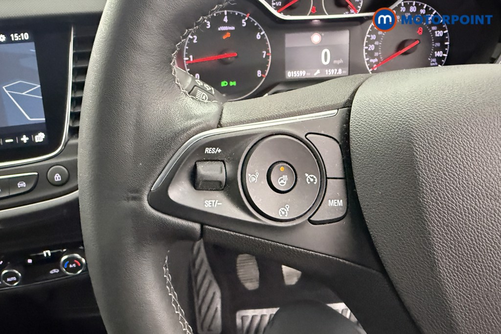 Vauxhall Crossland Ultimate Manual Diesel SUV - Stock Number (1586979) - 12th supplementary image