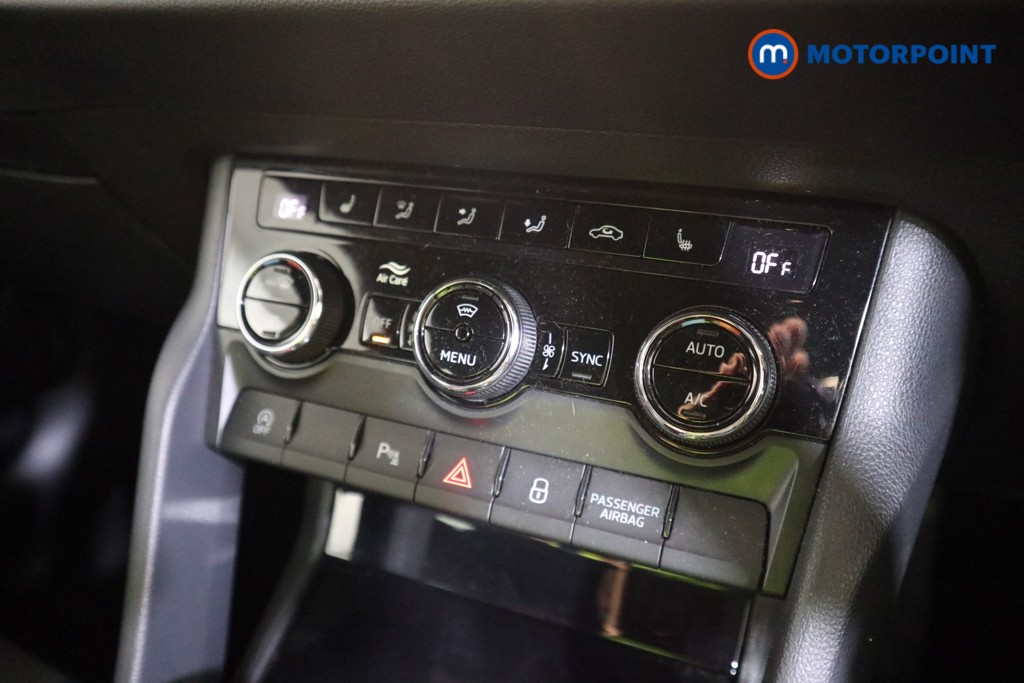 Skoda Karoq Sportline Automatic Petrol SUV - Stock Number (1587033) - 7th supplementary image