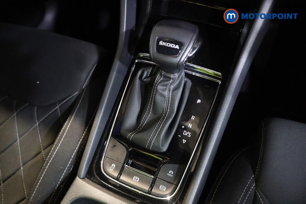 Skoda Karoq Sportline Automatic Petrol SUV - Stock Number (1587033) - 8th supplementary image
