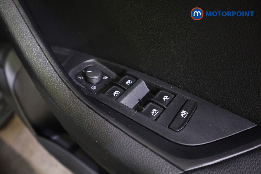 Skoda Karoq Sportline Automatic Petrol SUV - Stock Number (1587033) - 12th supplementary image
