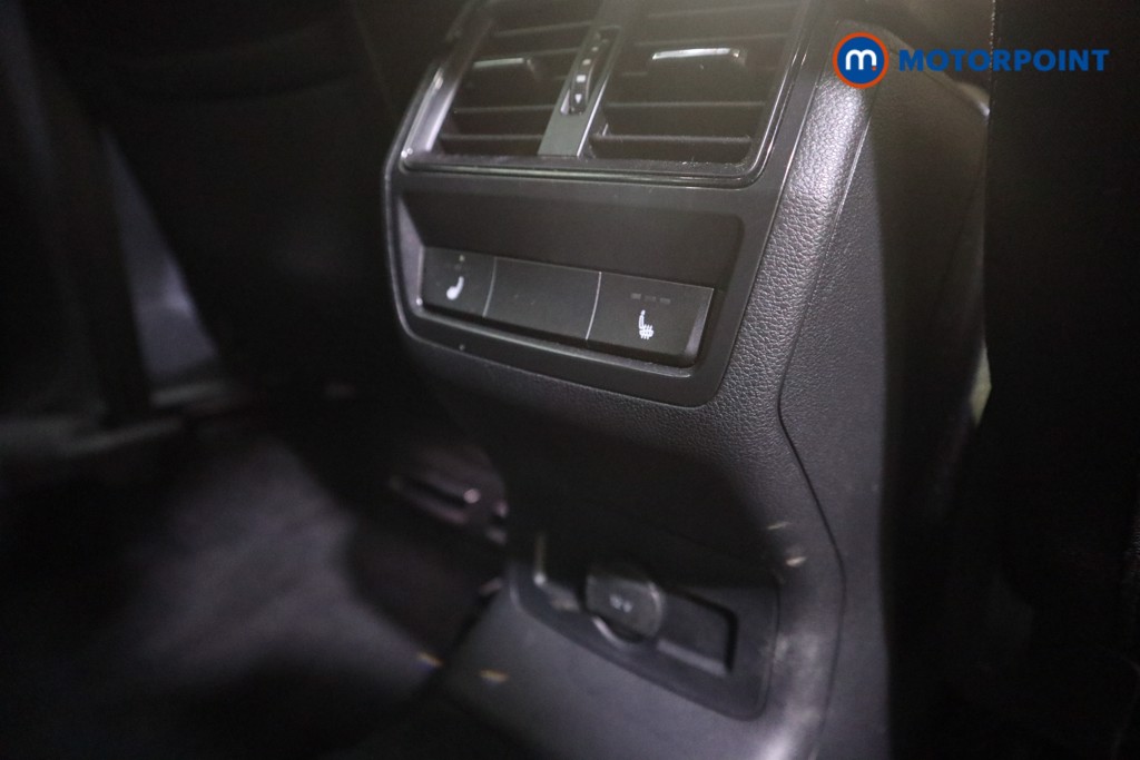 Skoda Karoq Sportline Automatic Petrol SUV - Stock Number (1587033) - 16th supplementary image