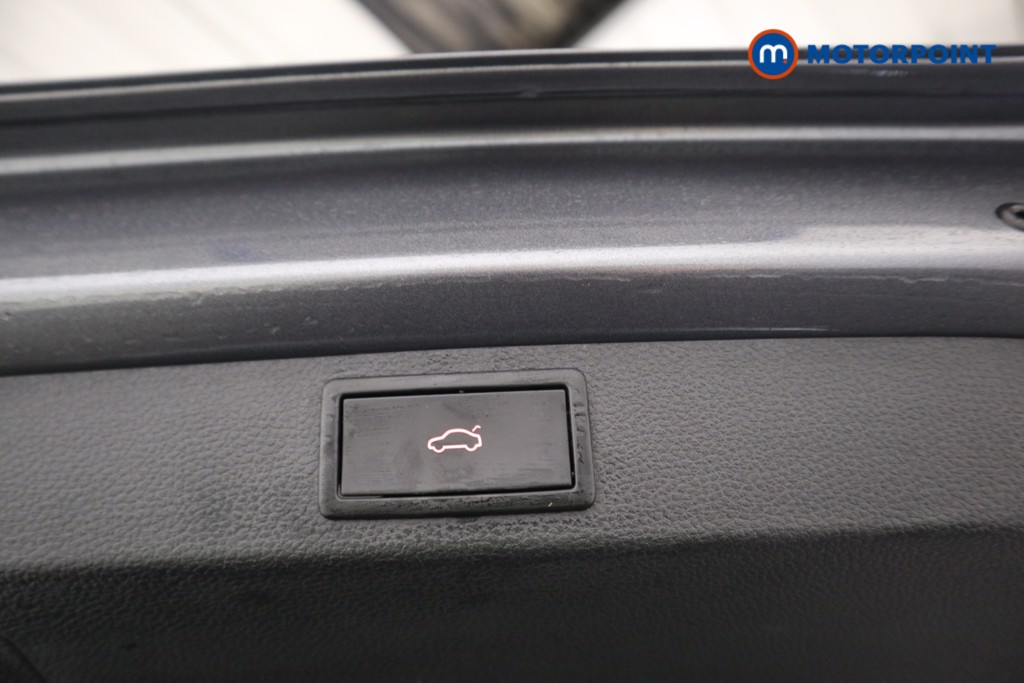 Skoda Karoq Sportline Automatic Petrol SUV - Stock Number (1587033) - 19th supplementary image