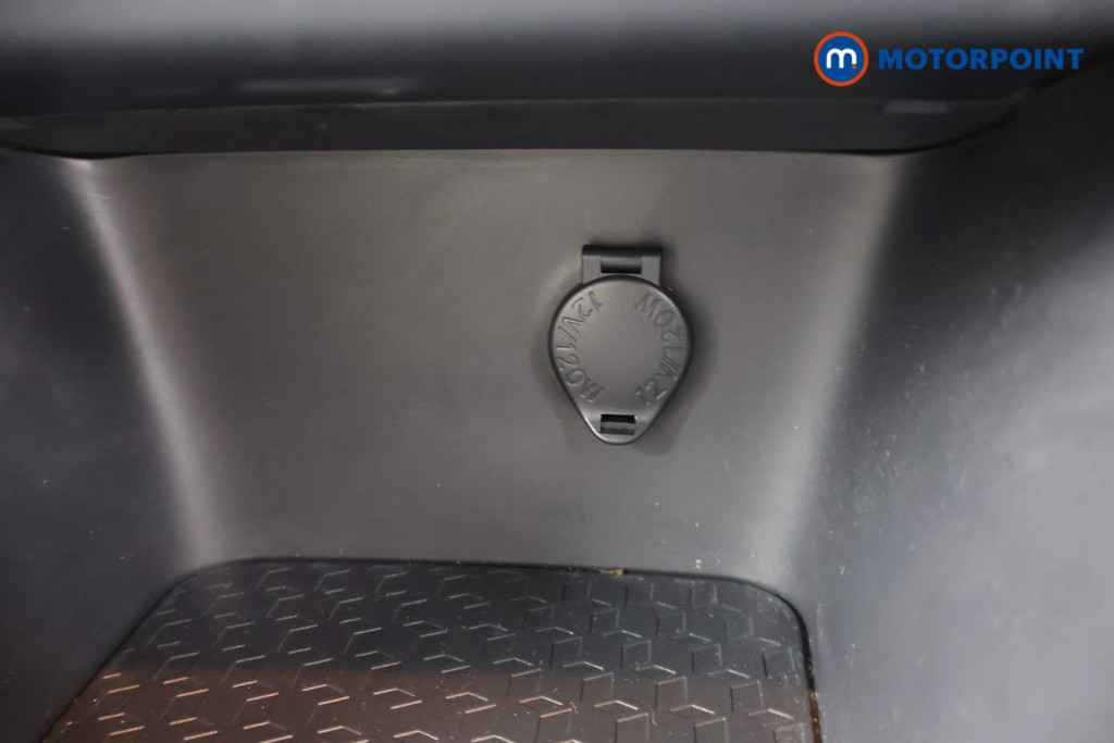 Toyota Yaris Excel Automatic Petrol-Electric Hybrid Hatchback - Stock Number (1587060) - 13th supplementary image