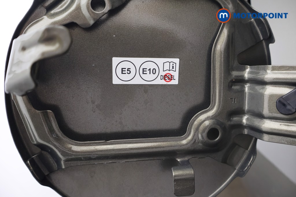 Toyota Yaris Excel Automatic Petrol-Electric Hybrid Hatchback - Stock Number (1587060) - 36th supplementary image