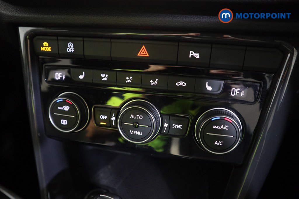 Volkswagen T-Roc SEL Automatic Petrol SUV - Stock Number (1587296) - 7th supplementary image