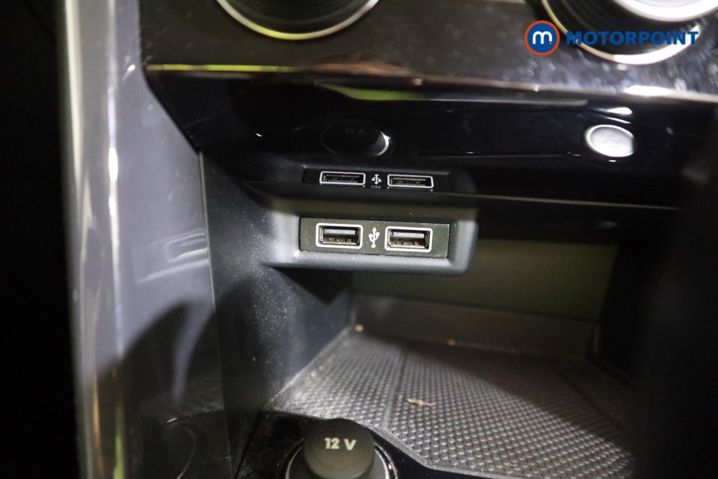 Volkswagen T-Roc SEL Automatic Petrol SUV - Stock Number (1587296) - 9th supplementary image