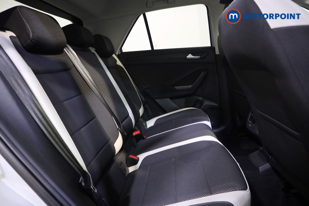 Volkswagen T-Roc SEL Automatic Petrol SUV - Stock Number (1587296) - 17th supplementary image