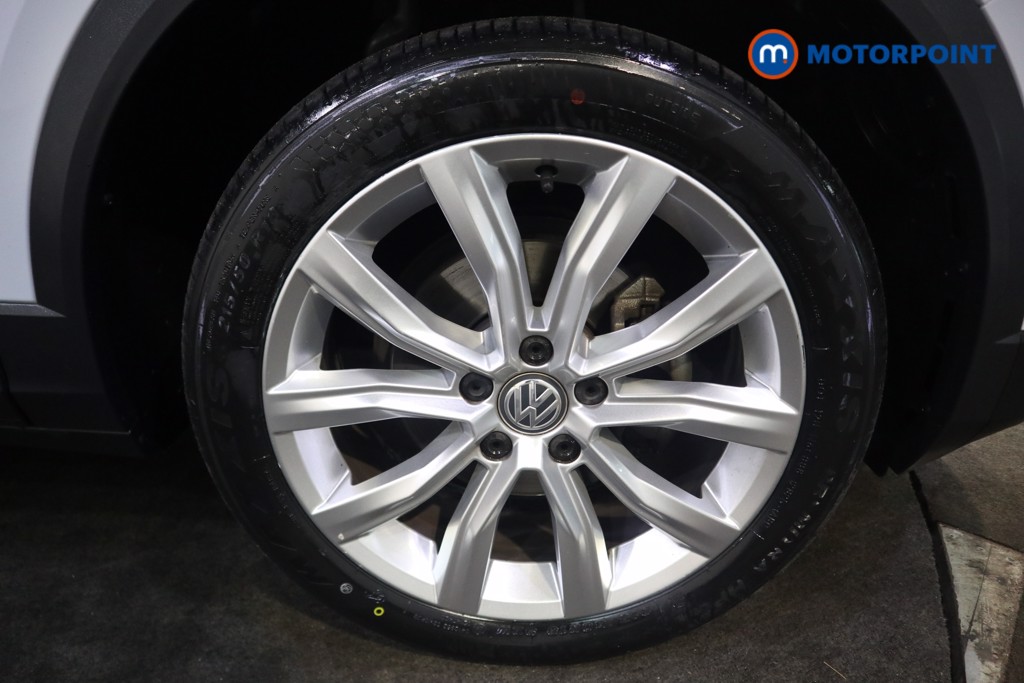 Volkswagen T-Roc SEL Automatic Petrol SUV - Stock Number (1587296) - 23rd supplementary image