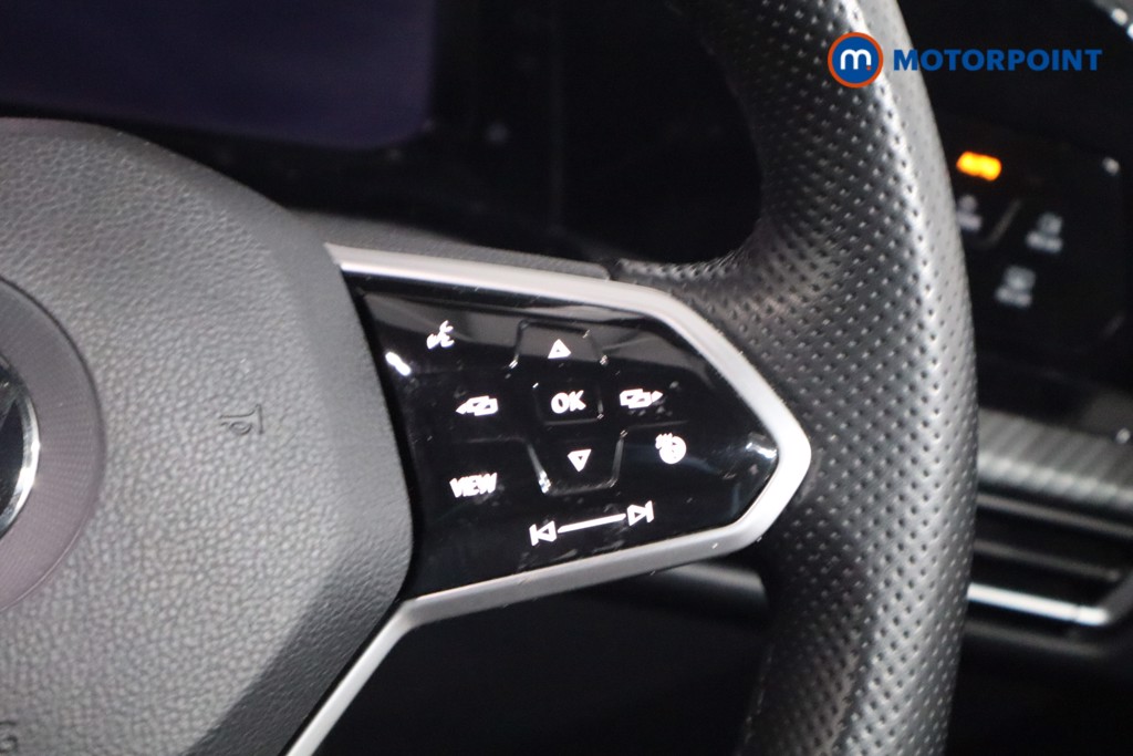 Volkswagen Golf R-Line Manual Petrol Hatchback - Stock Number (1587354) - 8th supplementary image