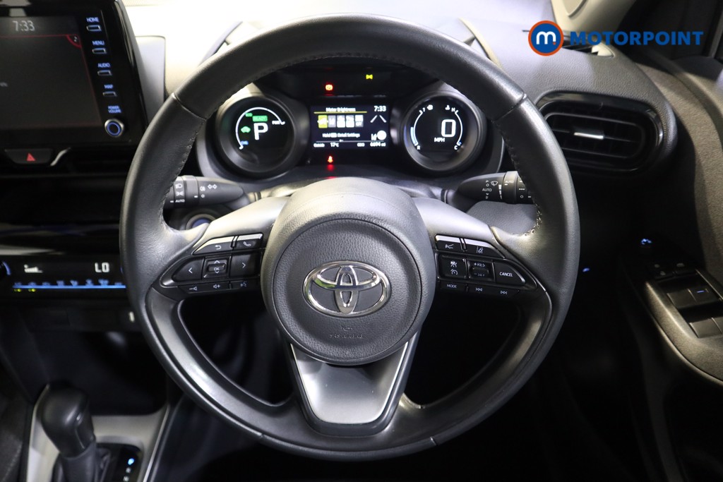 Toyota Yaris Cross Icon Automatic Petrol-Electric Hybrid Estate - Stock Number (1587389) - 2nd supplementary image