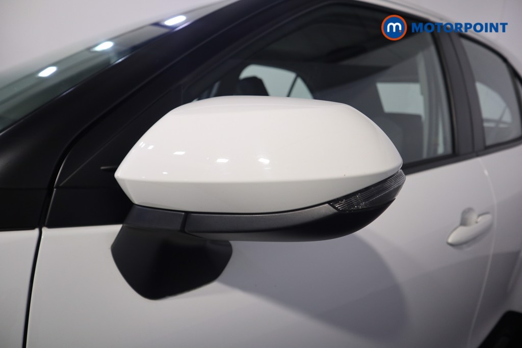 Toyota Yaris Cross Icon Automatic Petrol-Electric Hybrid Estate - Stock Number (1587389) - 26th supplementary image