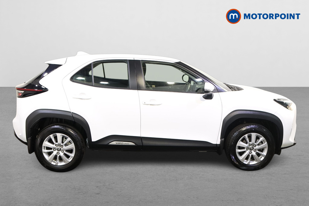 Toyota Yaris Cross Icon Automatic Petrol-Electric Hybrid Estate - Stock Number (1587389) - Drivers side