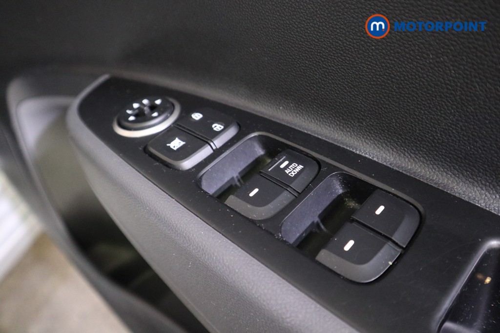 Hyundai I10 SE Manual Petrol Hatchback - Stock Number (1587462) - 14th supplementary image