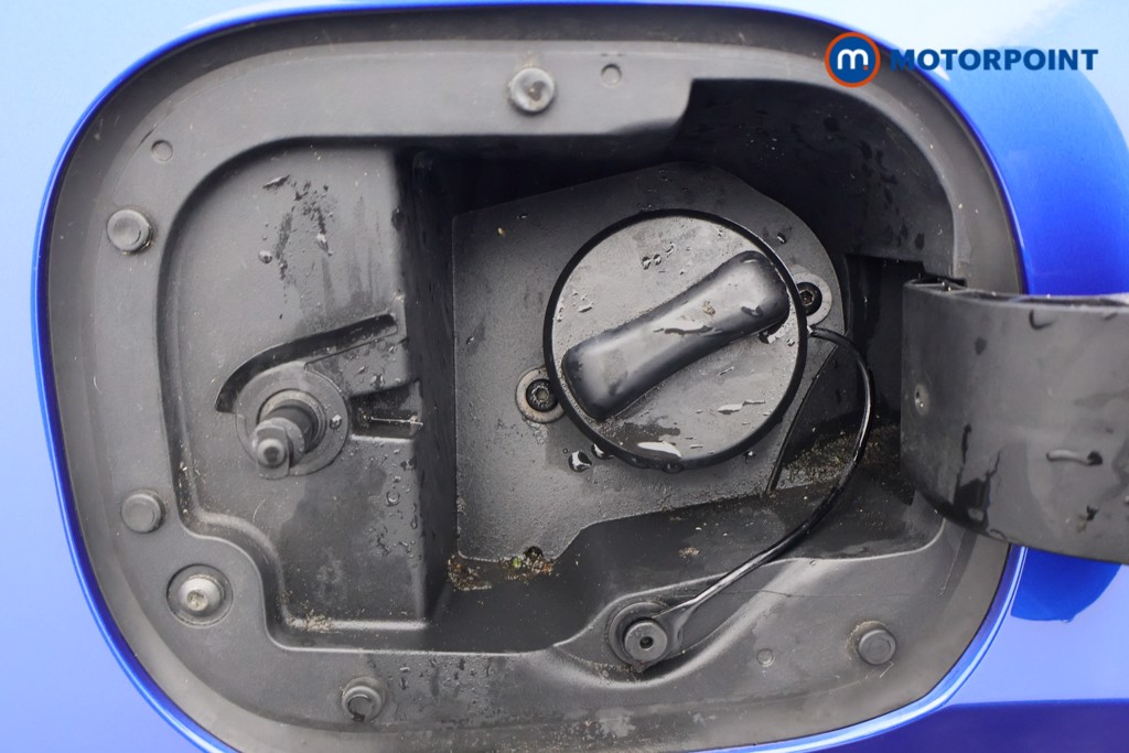 Nissan Juke N-Connecta Automatic Petrol SUV - Stock Number (1587493) - 33rd supplementary image