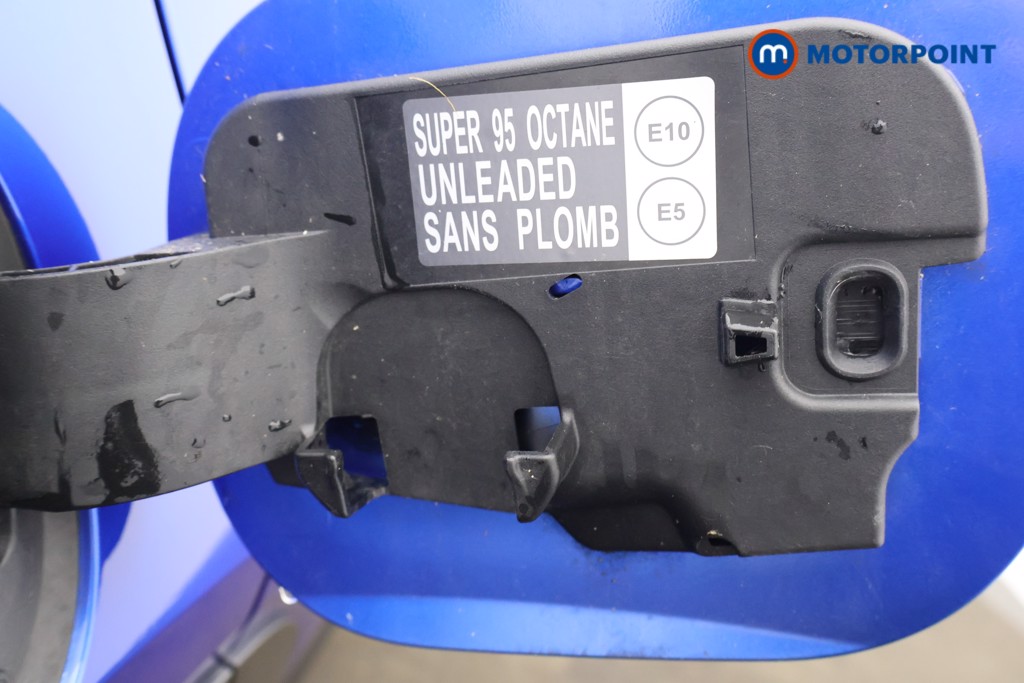 Nissan Juke N-Connecta Automatic Petrol SUV - Stock Number (1587493) - 34th supplementary image