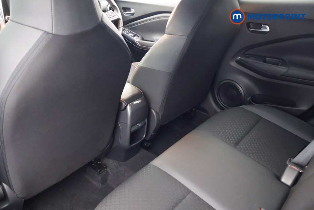 Nissan Juke N-Connecta Automatic Petrol SUV - Stock Number (1587493) - 39th supplementary image