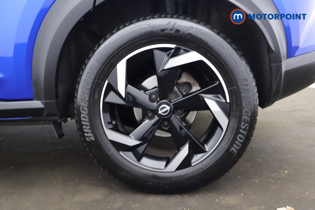 Nissan Juke N-Connecta Automatic Petrol SUV - Stock Number (1587493) - 47th supplementary image