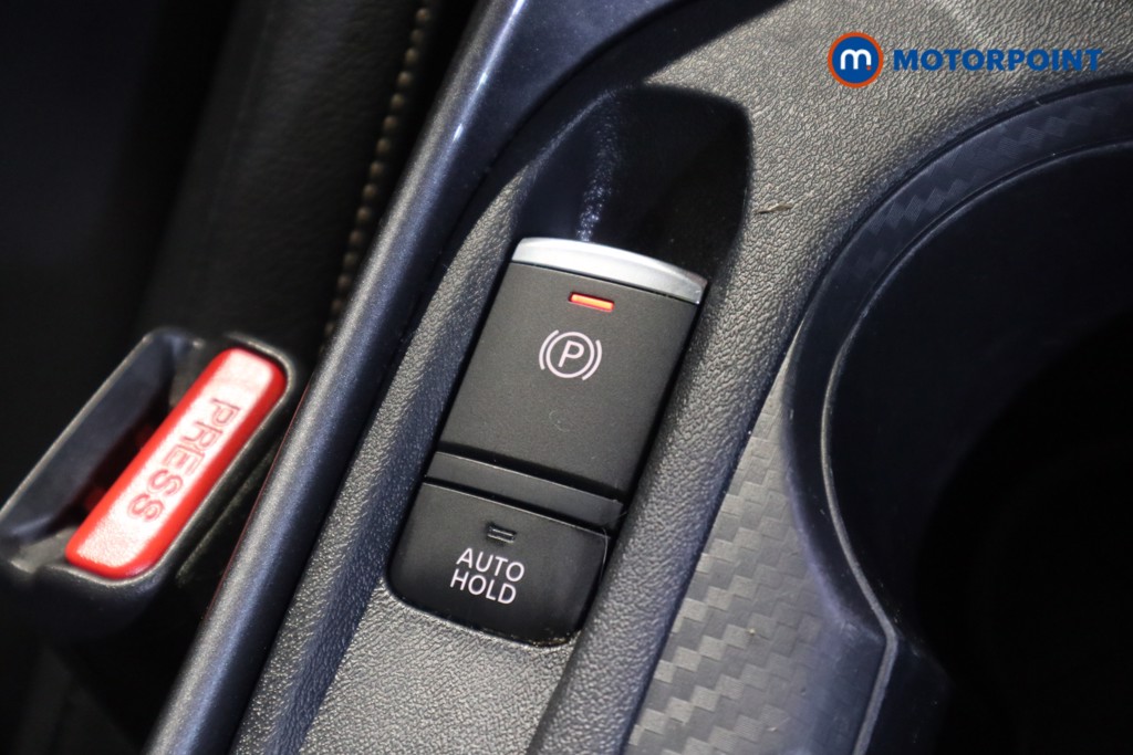 Nissan Juke Tekna Automatic Petrol SUV - Stock Number (1587632) - 9th supplementary image