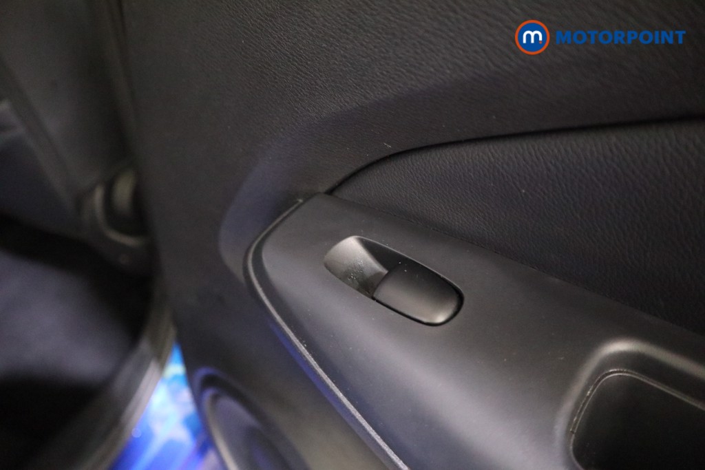 Nissan Juke Tekna Automatic Petrol SUV - Stock Number (1587632) - 17th supplementary image