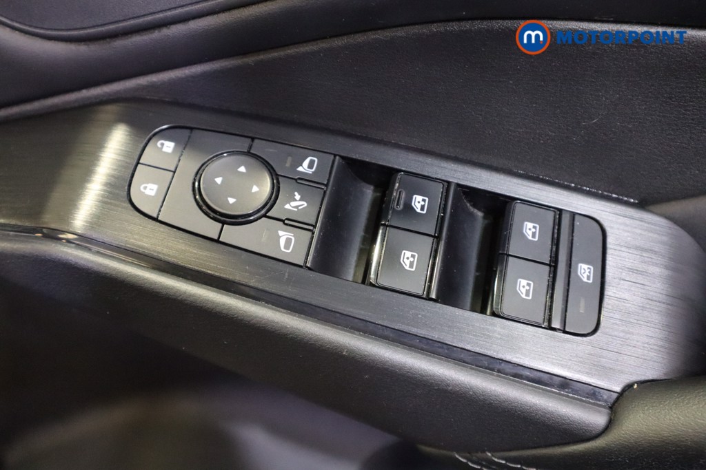 Nissan Qashqai Acenta Premium Automatic Petrol SUV - Stock Number (1587634) - 11th supplementary image