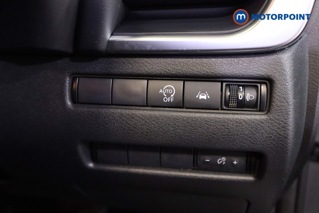 Nissan Qashqai Acenta Premium Automatic Petrol SUV - Stock Number (1587634) - 12th supplementary image