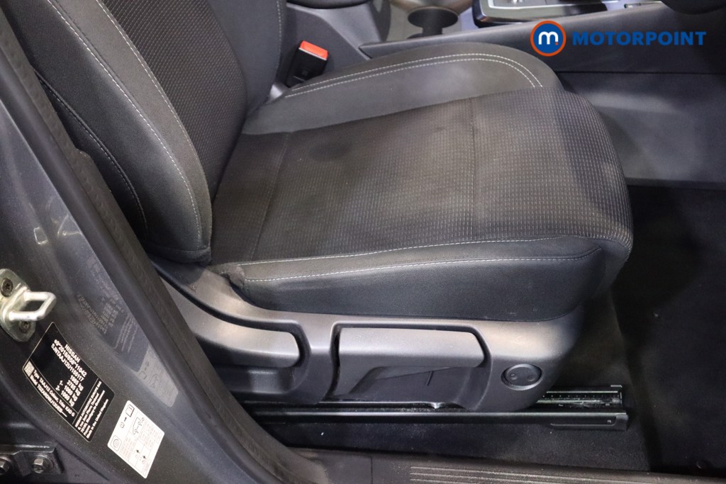 Nissan Qashqai Acenta Premium Automatic Petrol SUV - Stock Number (1587634) - 16th supplementary image